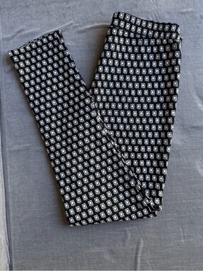 Banana Blue Black and White Geometric Print Pants size 4